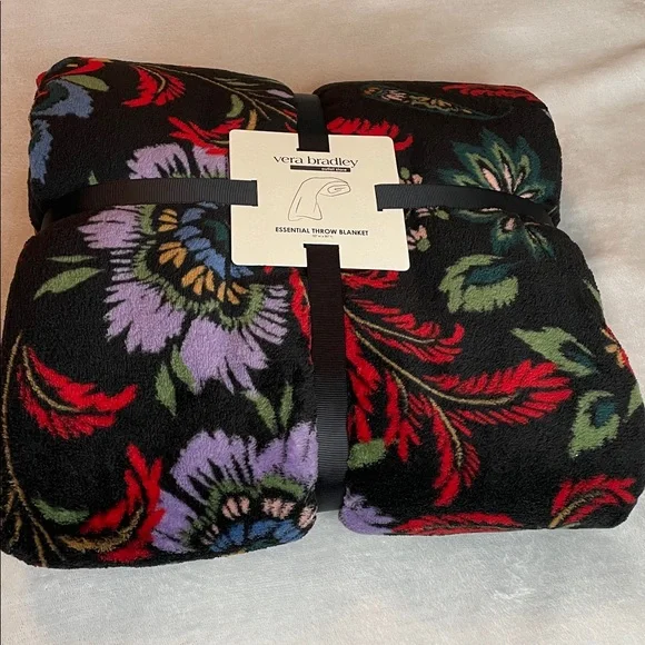 NWT Vera Bradley Essential Throw in Venetian Paisley Pattern - Picture 12 of 12